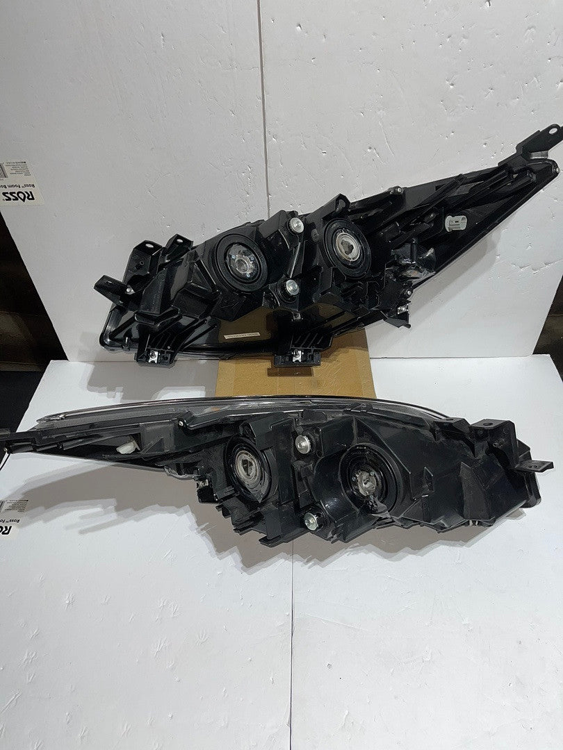 Mazda 3 Black Housing Projector Headlights for 2010 to 2013