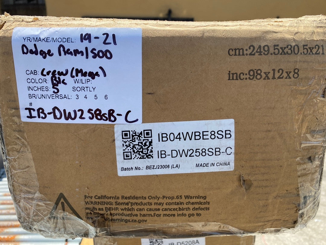 09-18 Dodge Ram 1500 Crew (Mega) Black 5in W 8ft L IB-DW258SA-C