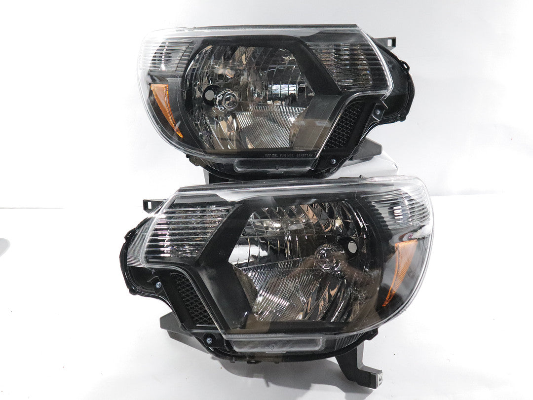 2012 to 2015 Toyota Tacoma Headlights Luces Micas Calaveras Faros Focos Luz Light