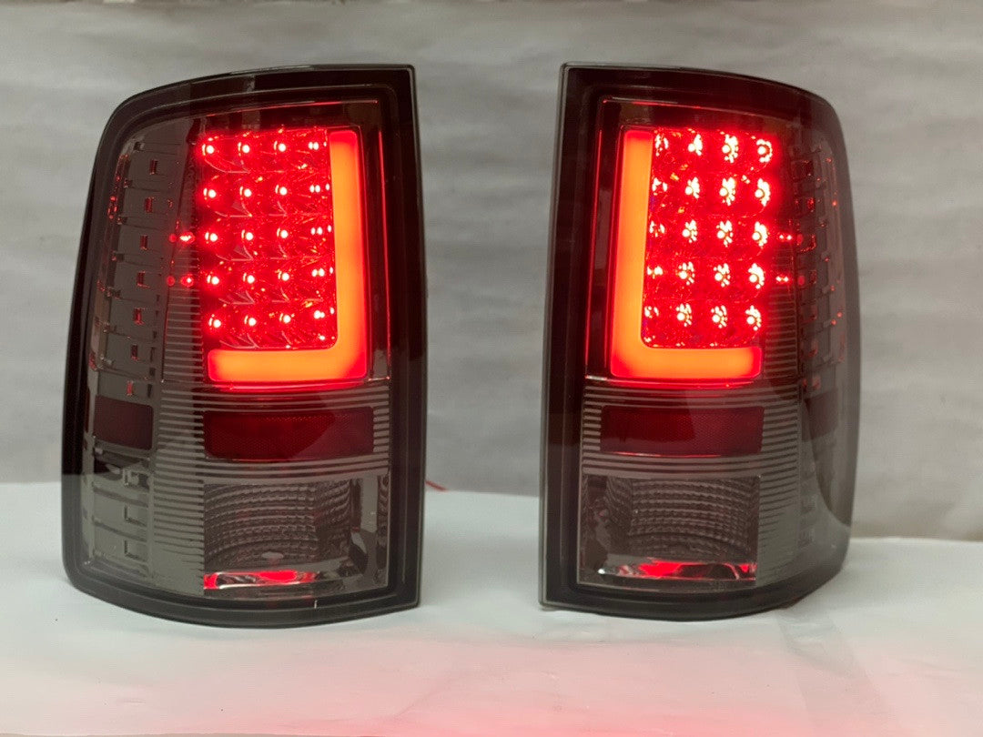 Luces Traceras Cromadas Ahumadas Para Dodge Ram 1500 10-17