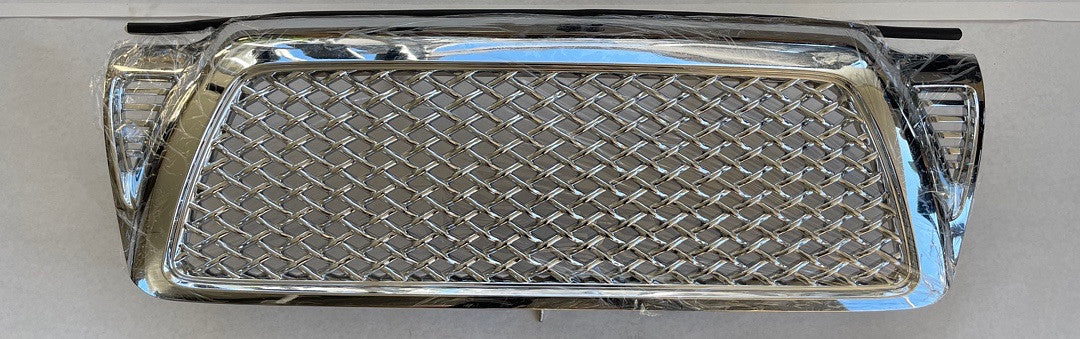 TOYOTA TACOMA GRILLE 05 -11 (JDM DRAGOM MESH)