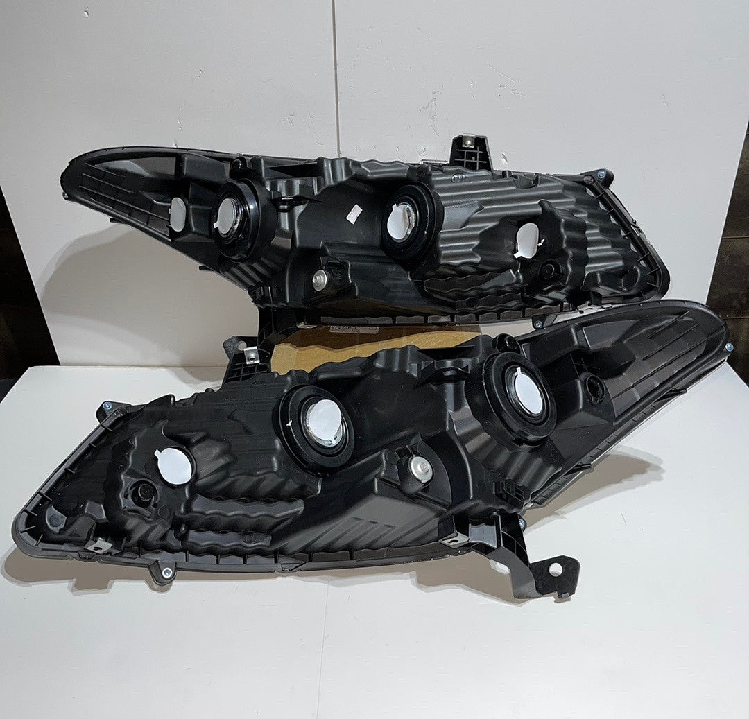 Honda Accord 2-Dr Coupe Black Housing Projector Headlights for 2008 to 2012