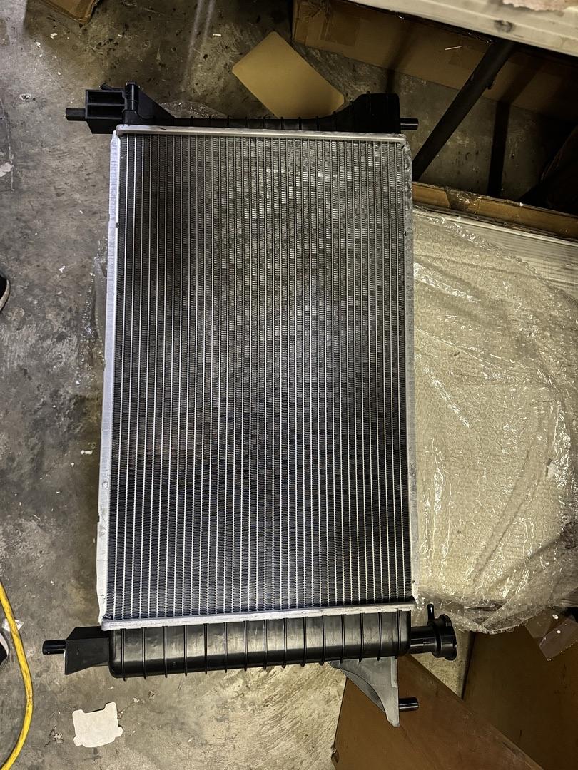 New OEM-RA-1488 Black Aluminum Radiator (94-96 Ford Mustang)