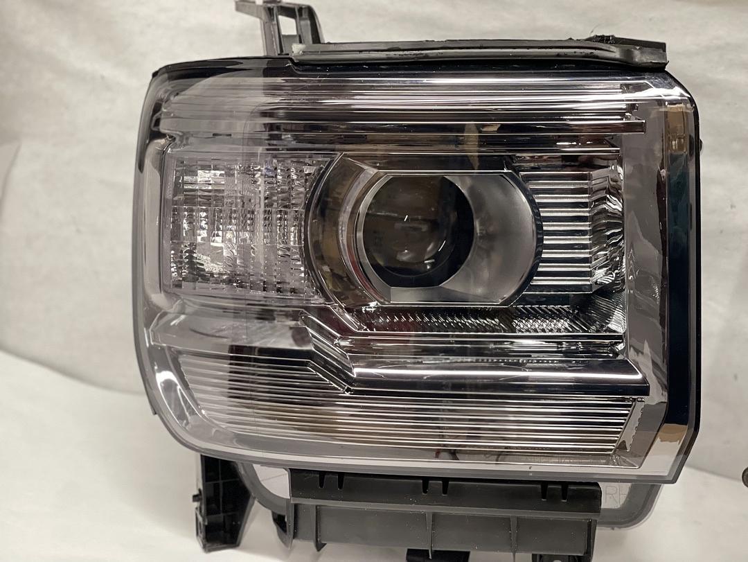 HL-OH-GMCS14-SM-CL1 14-15 GMC Sierra 1500 Smoke Lens Clear Side Projector Headlights Replacement