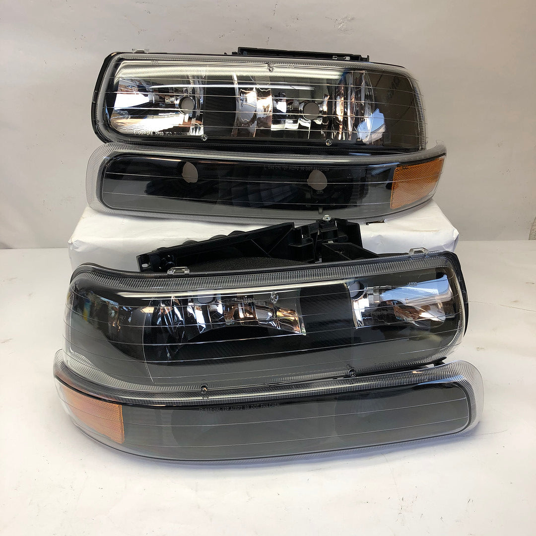 99-02 Silverado BLACK HOUSING AND AMBER HEADLIGHTS