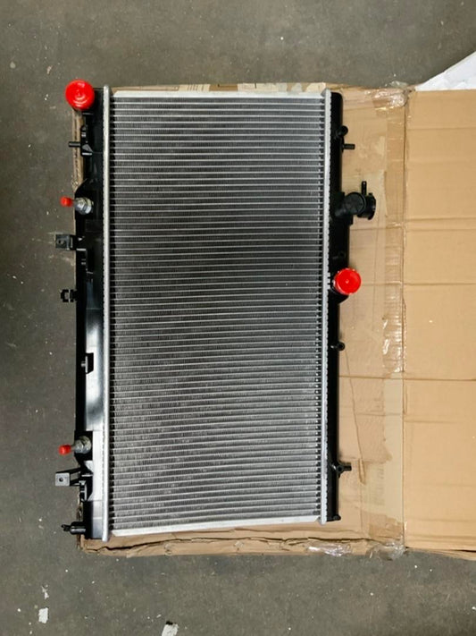 OE Style Direct Fit Radiator 00-04 Subaru Legacy NEW