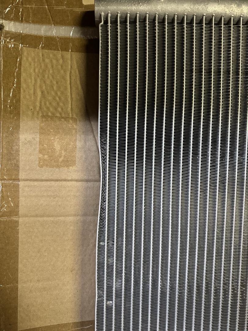 95 - 05 Chevrolet Blazer S10 Jimmy Sonoma Honbre Aluminum Air Conditioning A/C Condenser