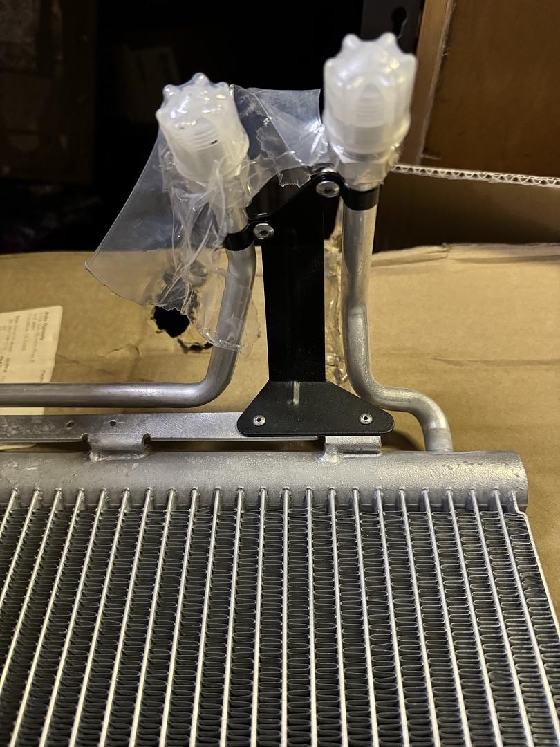 95 - 05 Chevrolet Blazer S10 Jimmy Sonoma Honbre Aluminum Air Conditioning A/C Condenser