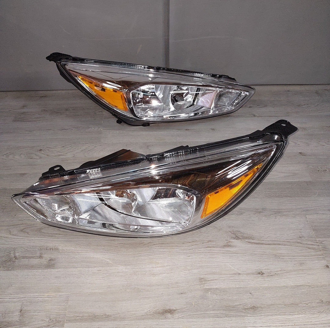 HL-OH-FF16-CH-AM 15-18 Focus Fits Halogen Headlight Models -