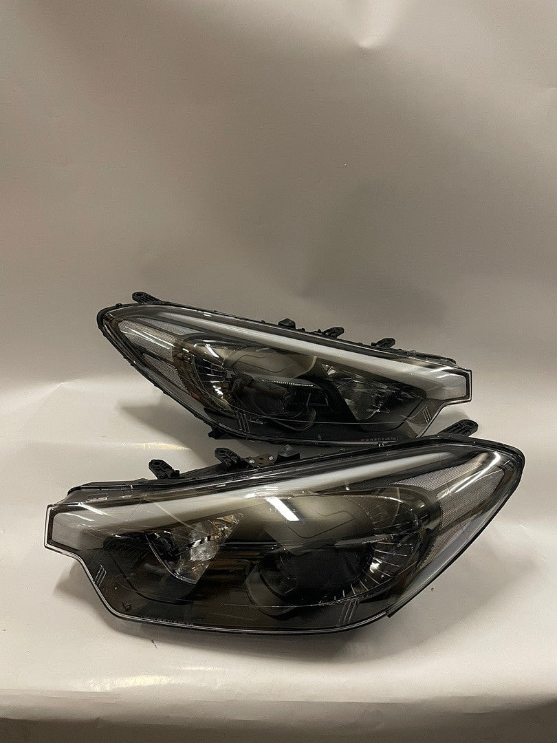 14-16 kia forte 5 coupe black housing headlights clear