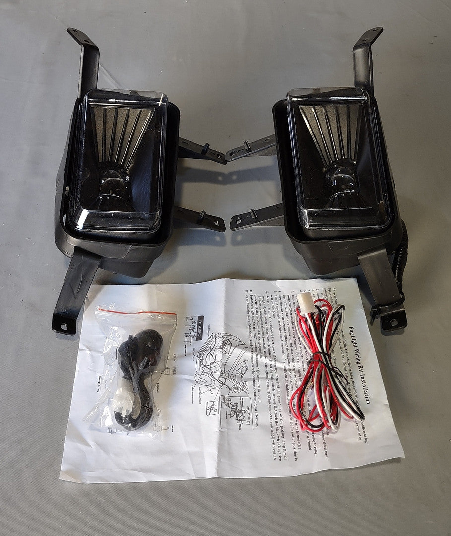 Faros Antiniebla Cromados para Chevy Tahoe 15-20