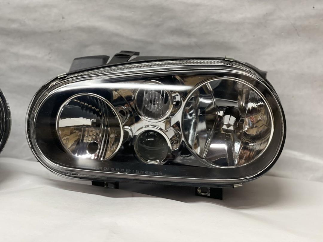 99-06 Volkswagen Golf Black Housing Clear
