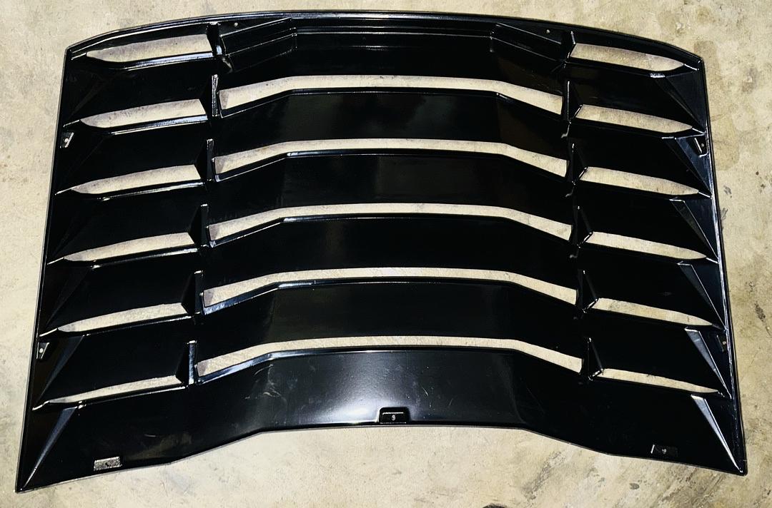 Rear Window Vent Louver Windshield Sun Shade Cover Assembly, Black