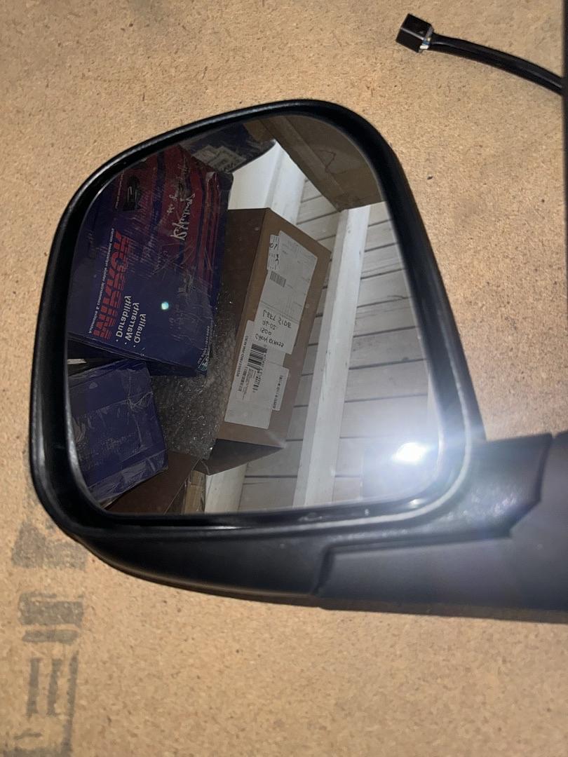 96-02 Chevy Express GMC Savana Driver Left Side Mirror
