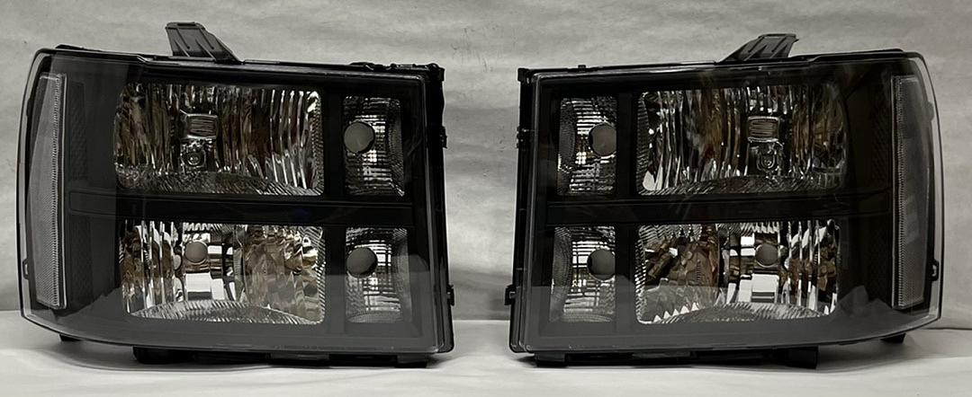 Black Headlight Replacement for 07-14 GMC SIERRA