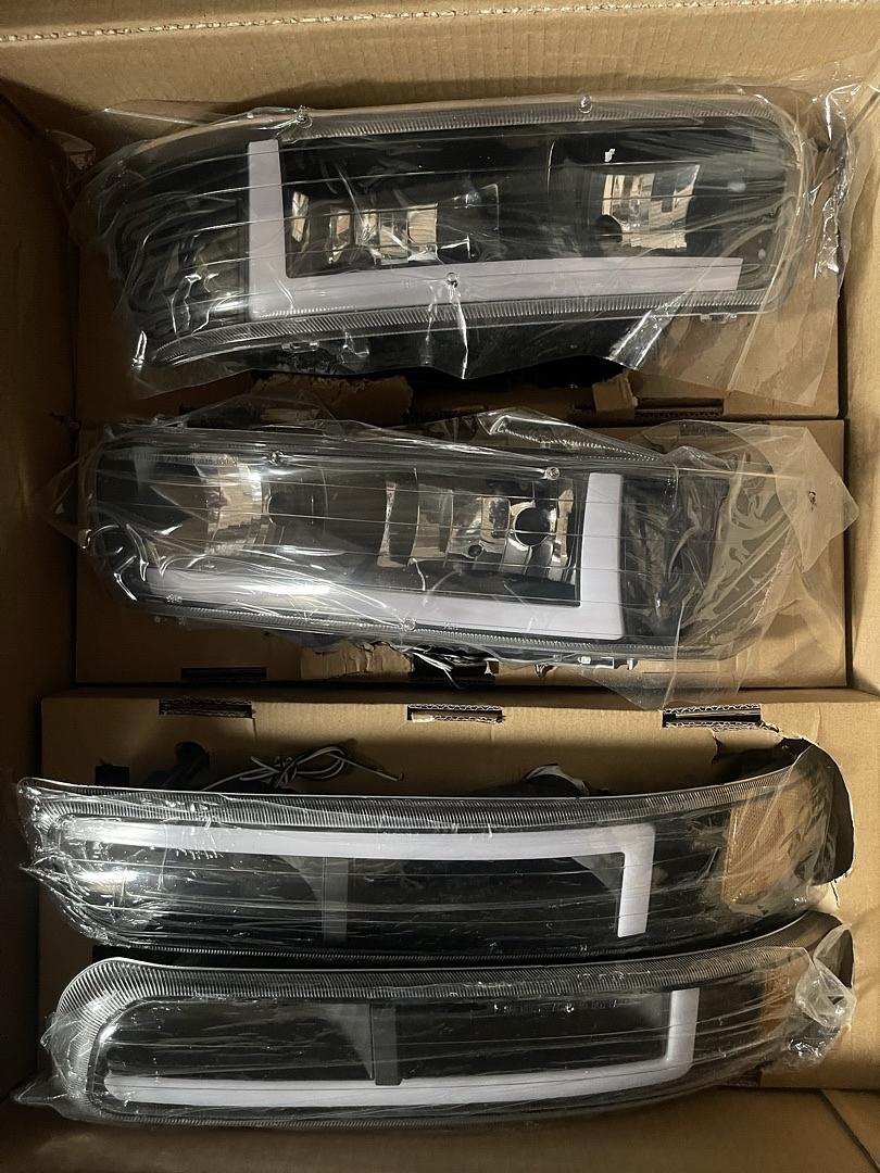 NEW 4-HL-SILV99-DRL-BK-AM 99-02 chevy silverado black housing G3 Led Headlights