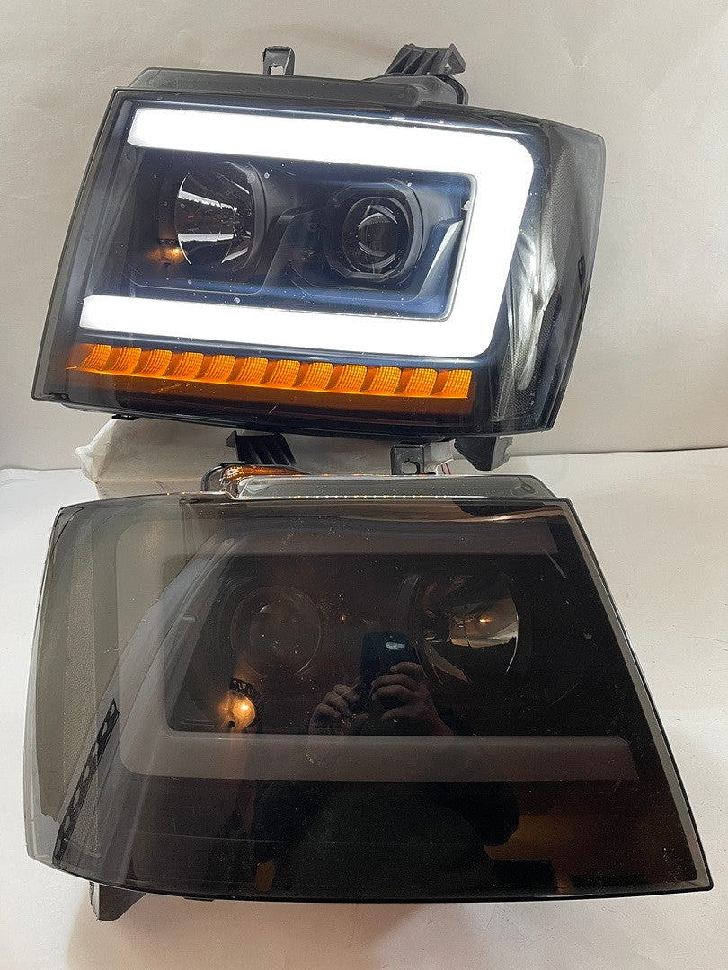 OB/ Refurbished HL-HPL-CSA07-BK-SM-CL1 Sequential Signal LED DRL Projector Headlights Replacement For 07-13 Avalanche