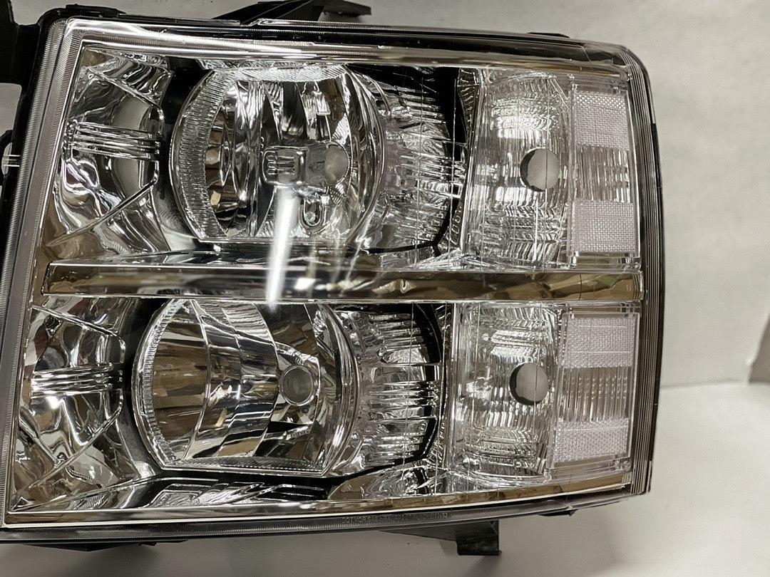 07 - 13 Chevy Silverado Chrome Clear Headlights