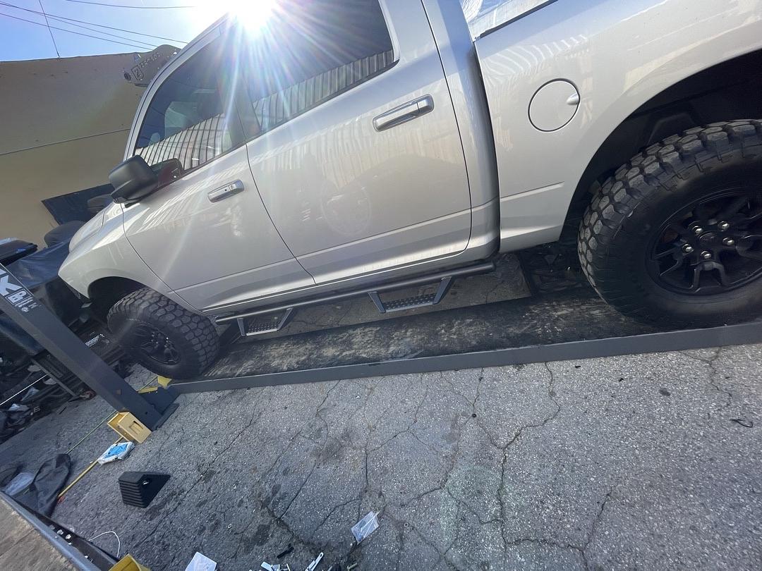09-18 dodge ram crew cab off road style running boards
