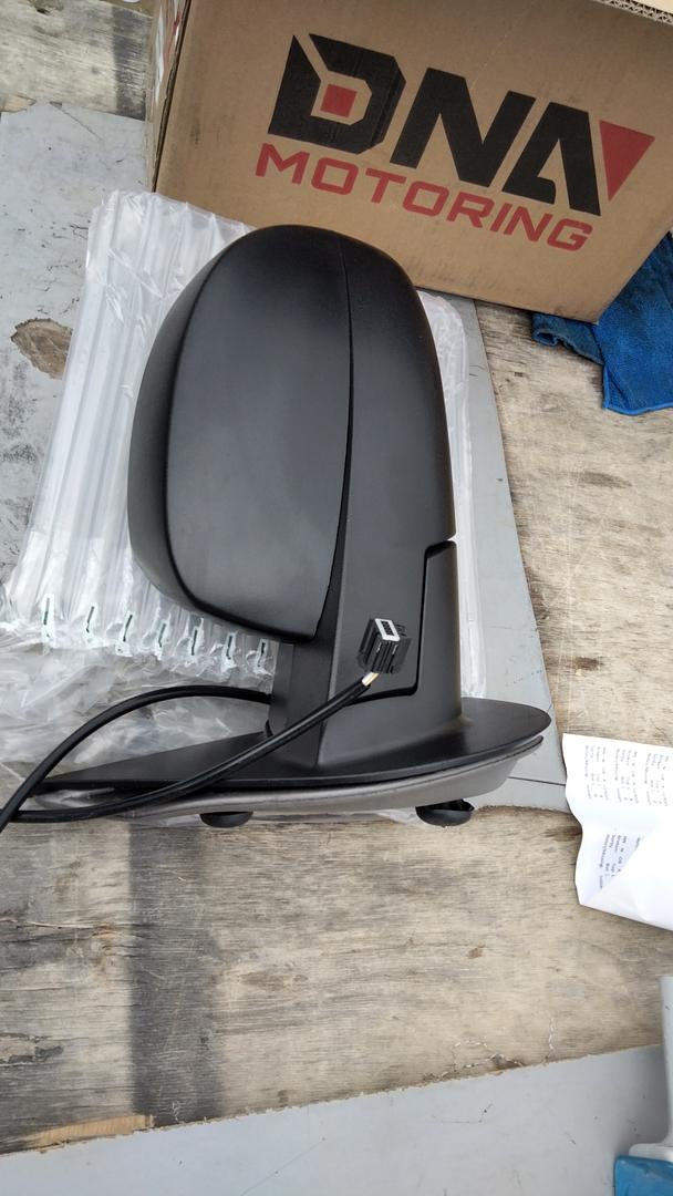 DNA Motoring Espejo accionado por lado izquierdo/conductor [Para 07-14 Chevy/GMC Silverado/Sierra]