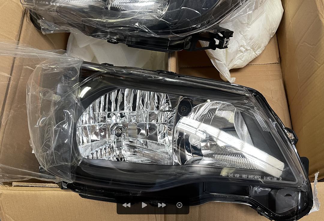 14-16 subaru forester Black housing headlights