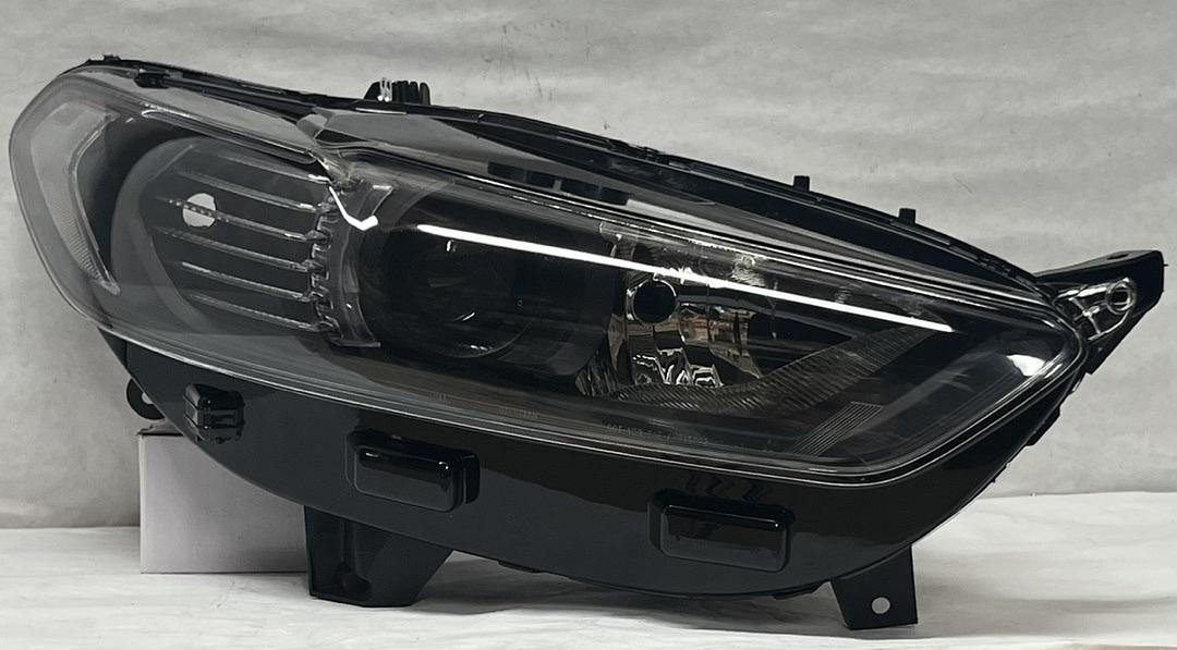 OB HL-OH-FFUS13-BK-CL1 Pair of Black Clear Reflector Headlights w/LED Side Marker Compatible with 13-16 Fusion, Left & Right Side