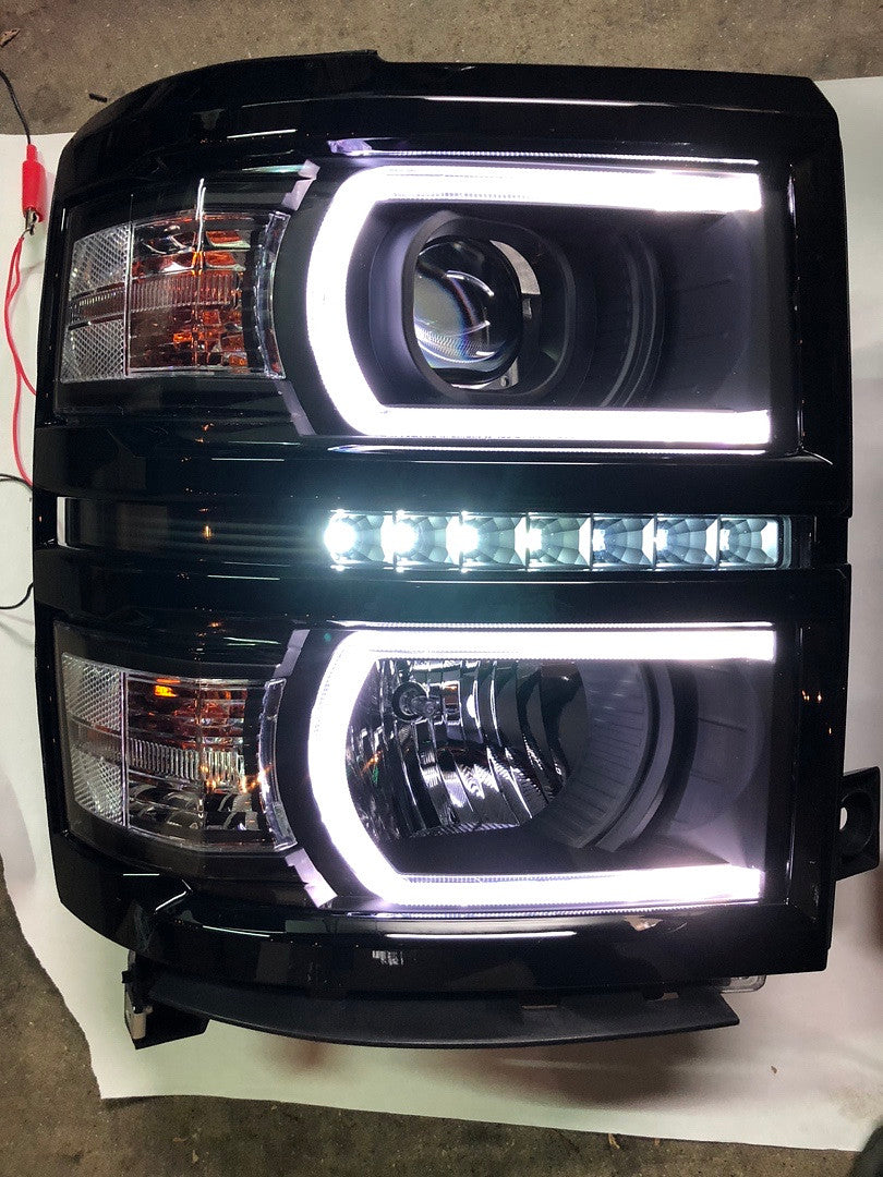 14-15 Chevy Silverado 1500 BLACK HOUSING AND CLEAR WITH AMBER LED projector HEADLIGHTS