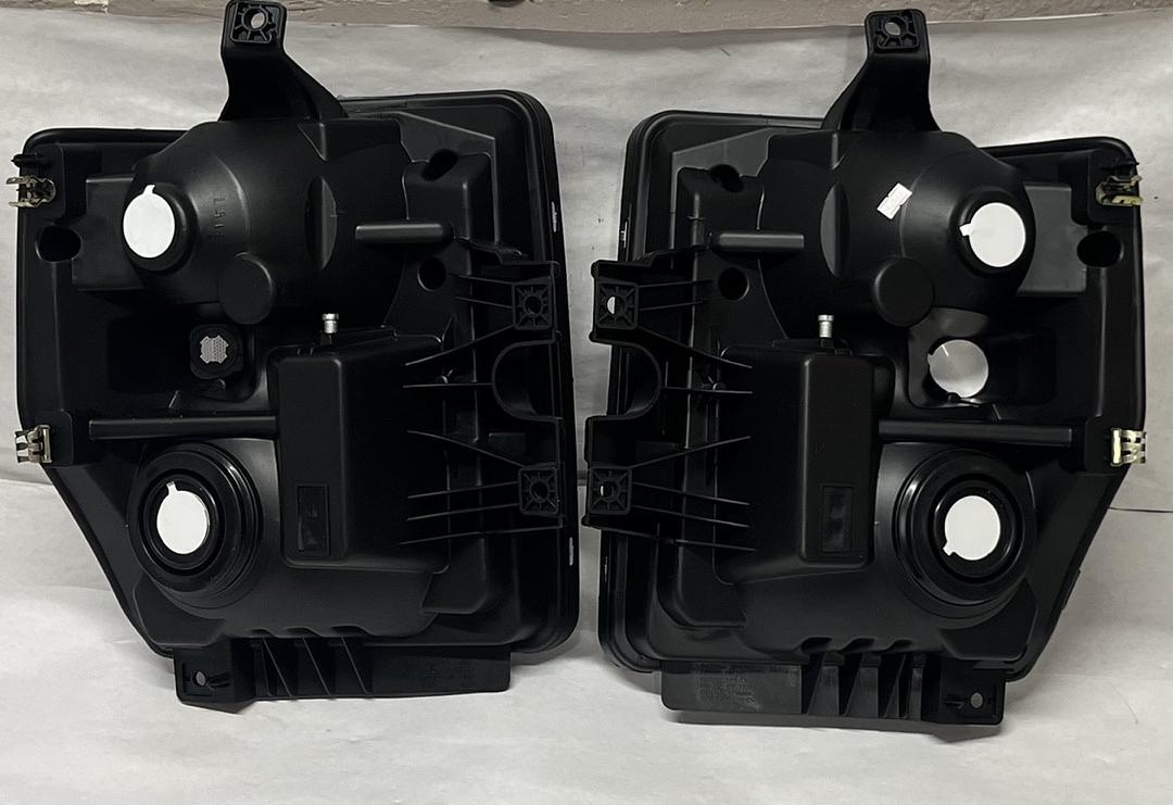New HL-OH-FSUPER08-CH-CL1 Chrome Housing Headlights Replacement Compatible with 08-10 F-250 / F-350 / F-450 / F-550 Super Duty