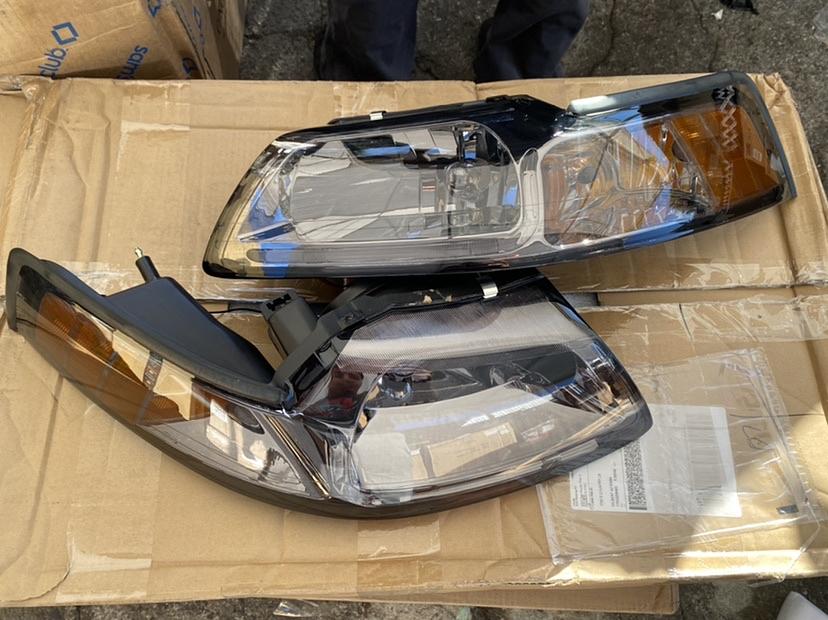 99-04 Ford Mustang LED Smoked amber HEADLIGHTS