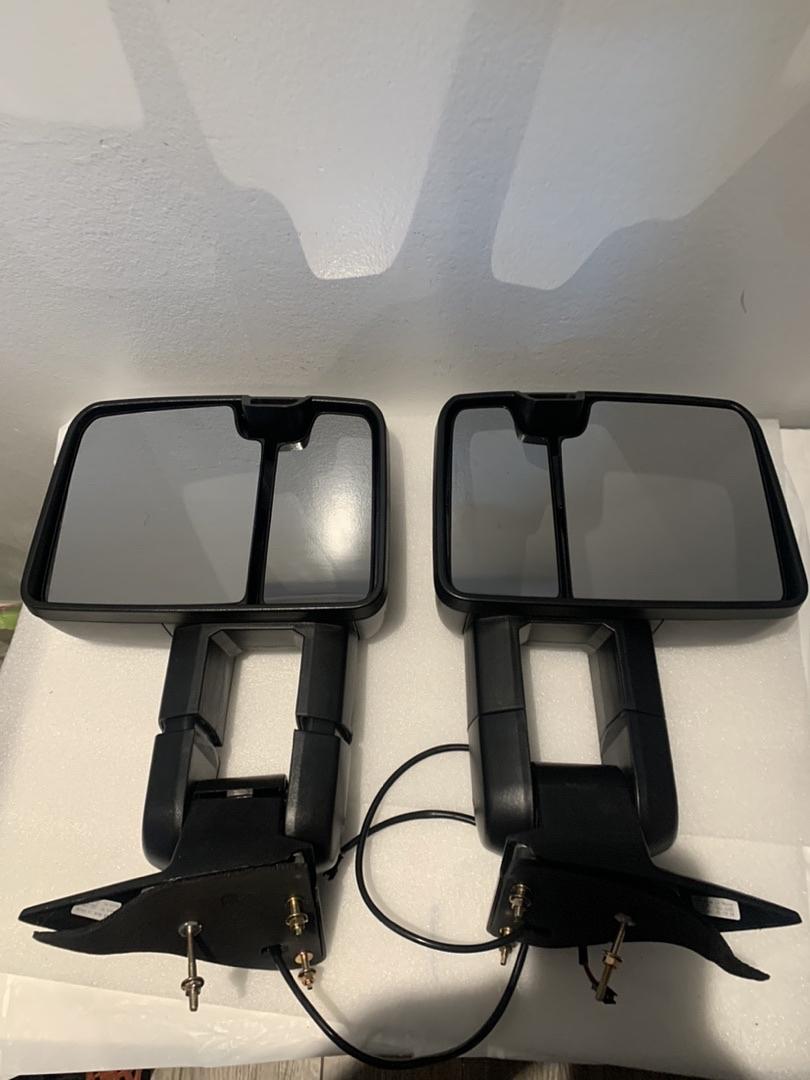 Manual Adjustment Mirrors LED Turn Signal Lights