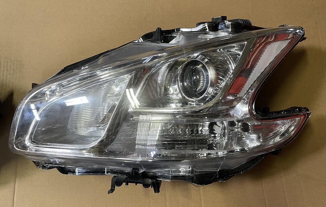 Hl-oh-nm09-ch-cl1. Nissan Maxima Projector Headlights for 2009 to 2014