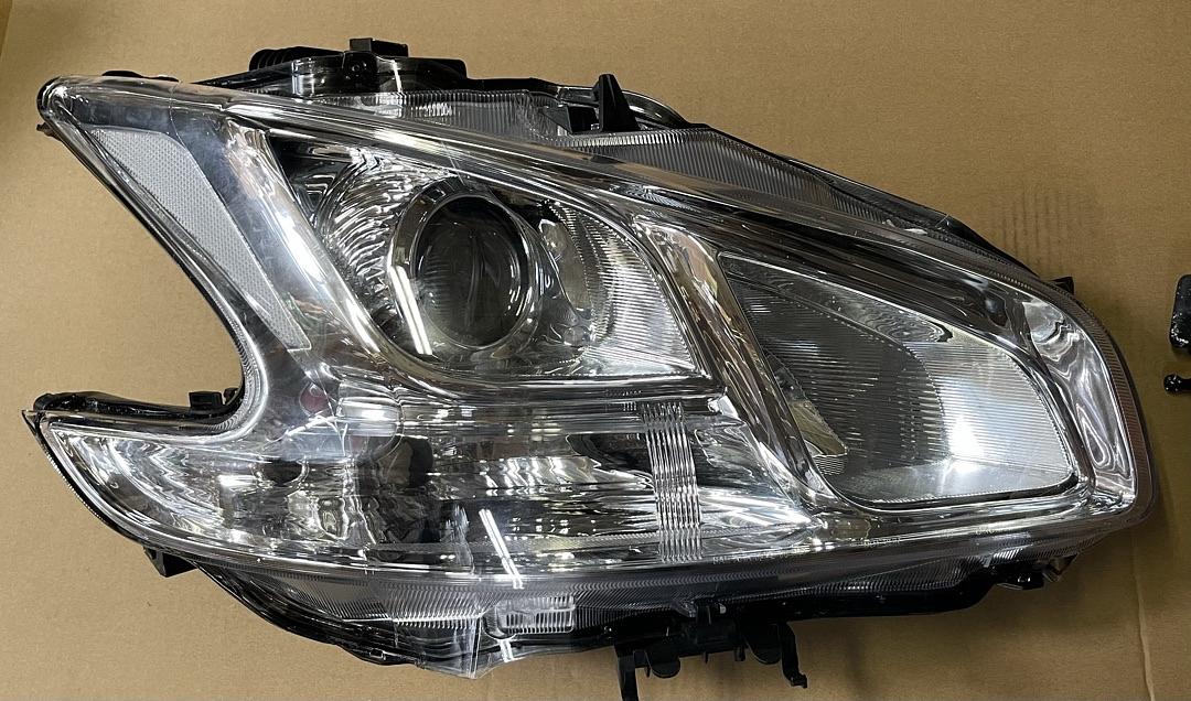 Hl-oh-nm09-ch-cl1. Nissan Maxima Projector Headlights for 2009 to 2014
