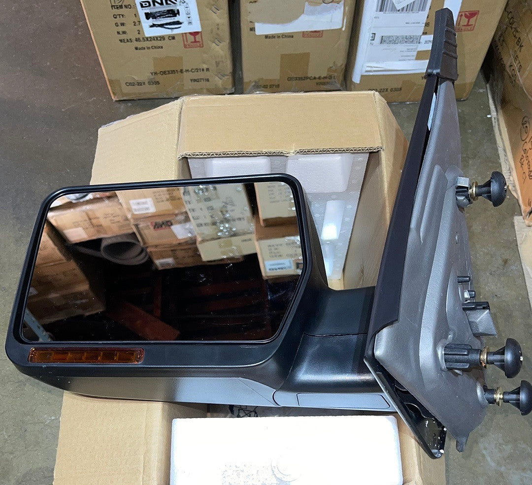 . Right Signal Mirror Powered for Ford F-150 for 2004 to 2014