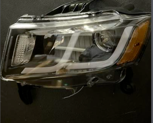 14 to 16 Jeep Grand Cherokee Pre Facelift LED DRL Projector Left Driver Side Headlight