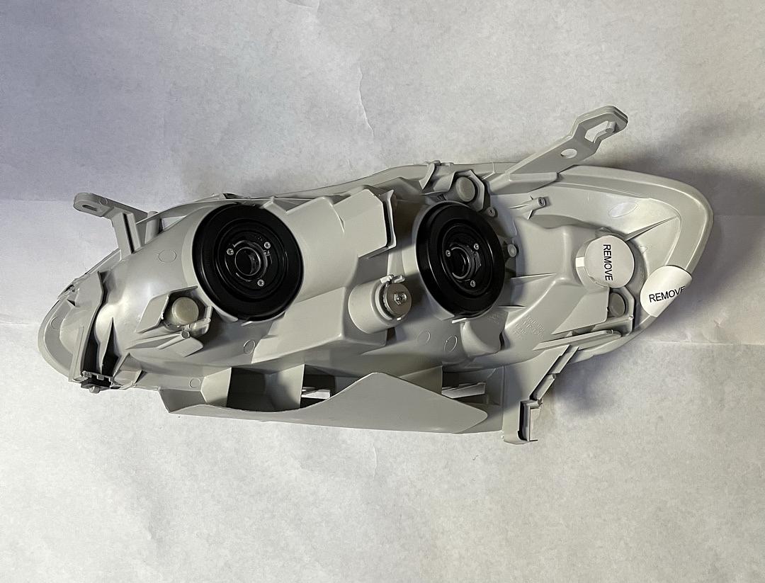 03 to 08 Toyota Corolla Right Side Passenger Headlight Smoked lens